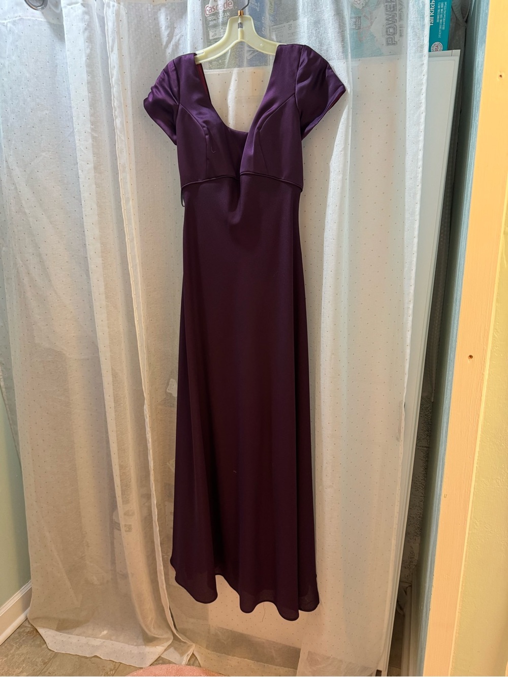 Elegant Purple Cap Sleeve Maxi Dress with V-Neck